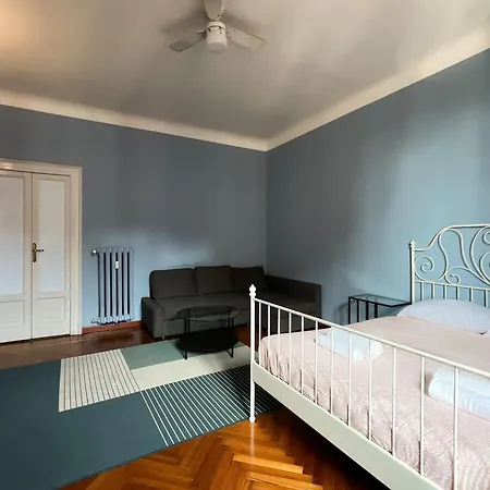 Viale Lunigiana Station Big House - 6 People * Milan